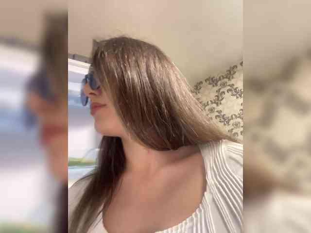 JULIE21 webcam