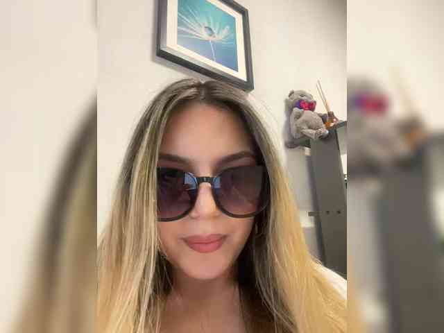JULIE21 webcam