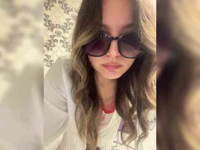 JULIE21 webcam