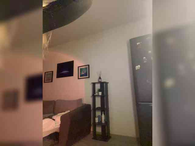 JULIE21 webcam