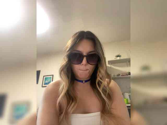 JULIE21 webcam
