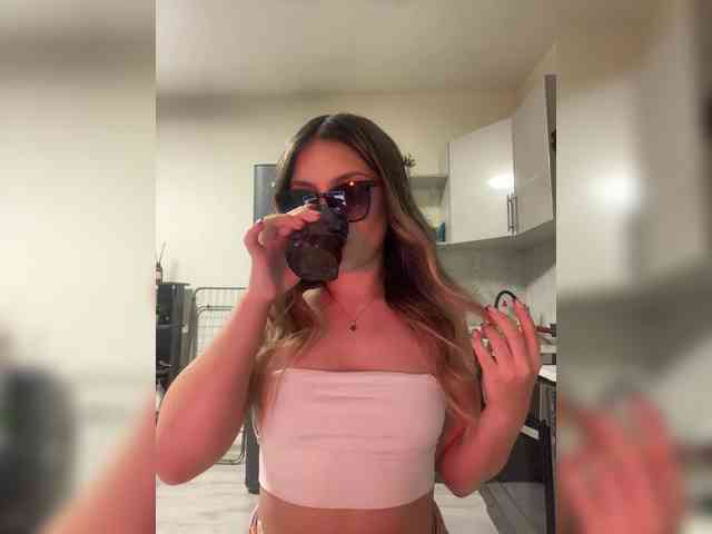 JULIE21 webcam