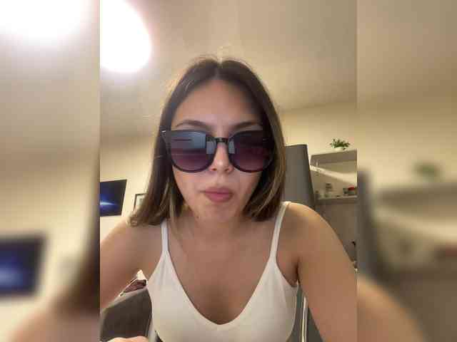 JULIE21 webcam