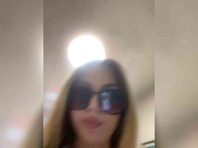 JULIE21 webcam
