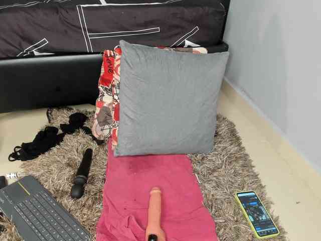 Valeria-Hurtado webcam