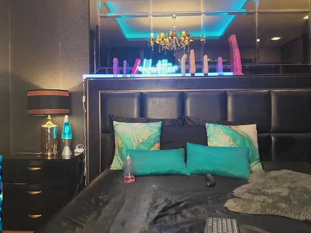 asiansquirt69's BongaCams show and profile