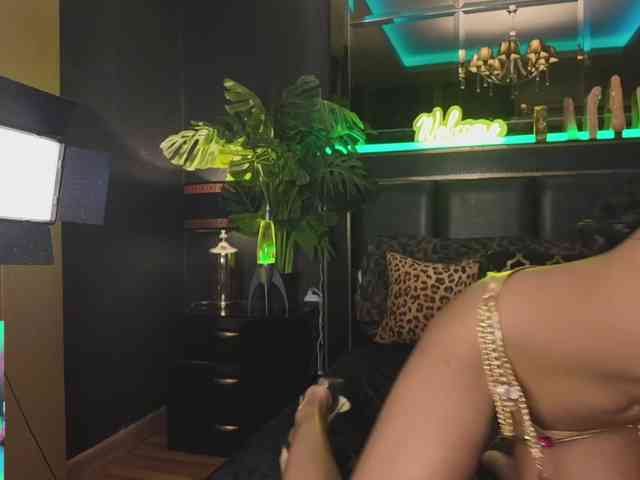 asiansquirt69 webcam