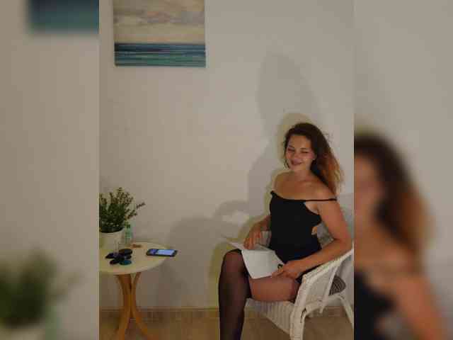 VickyBoom webcam