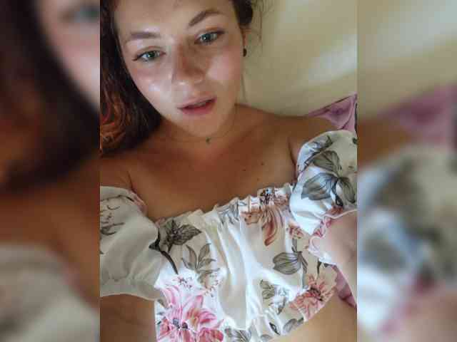 VickyBoom webcam