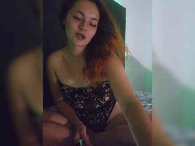 VickyBoom webcam