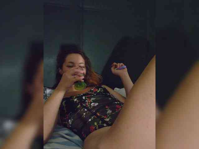 VickyBoom webcam
