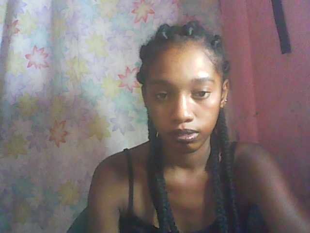 Marceliahh webcam bongacams model stream image