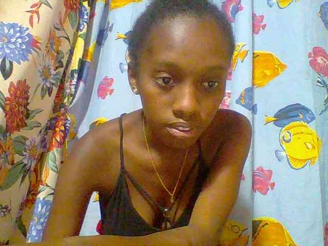 Marceliahh webcam
