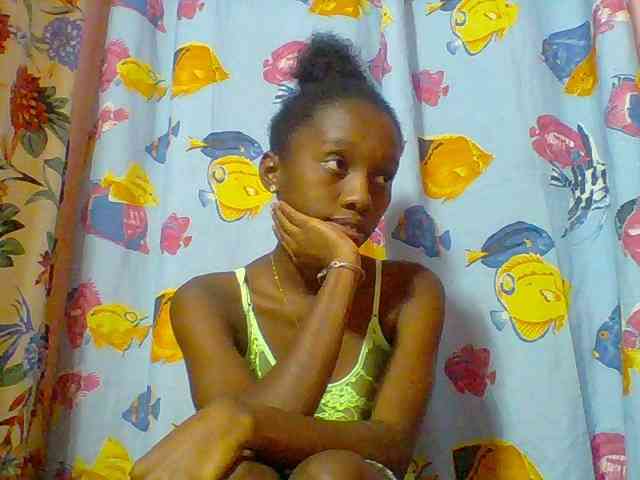 Marceliahh webcam