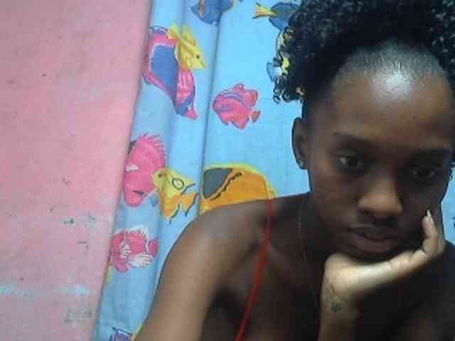 Marceliahh webcam