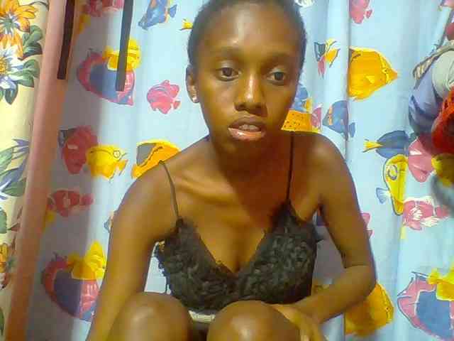 Marceliahh webcam