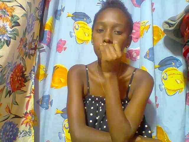 Marceliahh webcam