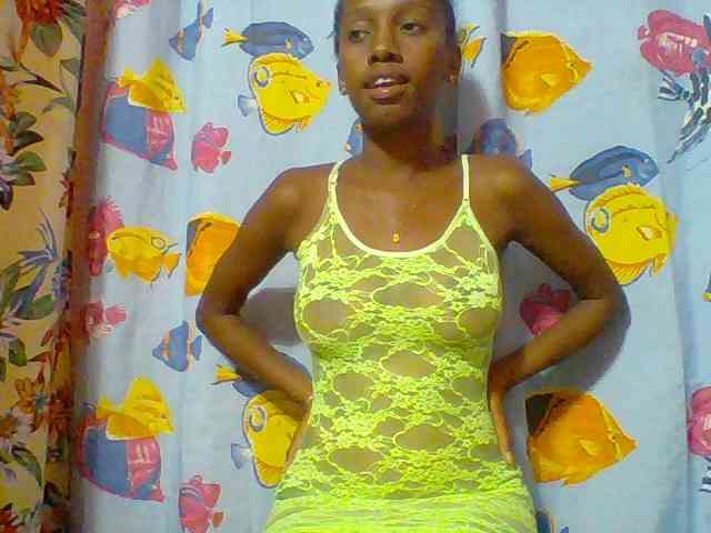 Marceliahh webcam