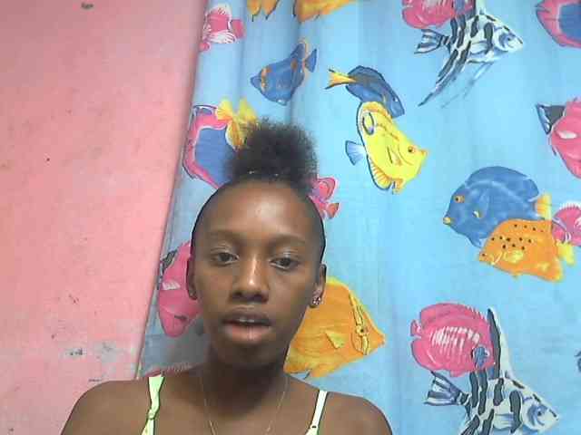 Marceliahh webcam