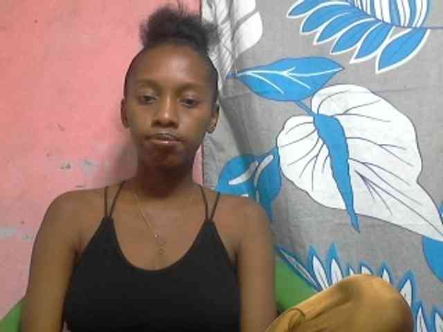 Marceliahh webcam