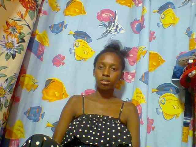 Marceliahh webcam