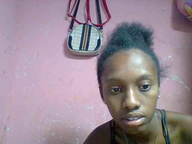 Marceliahh webcam