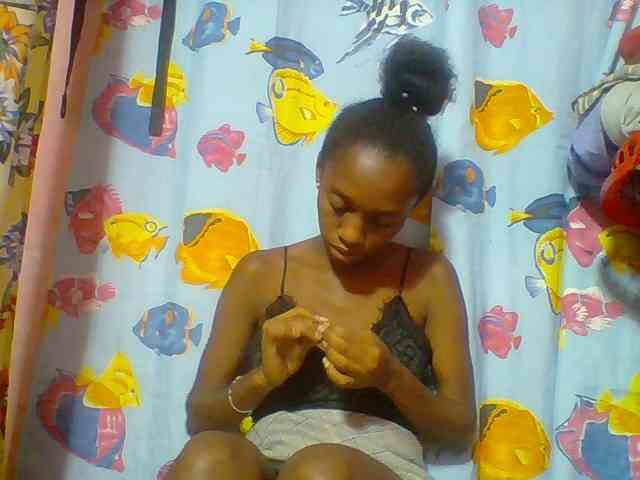 Marceliahh webcam