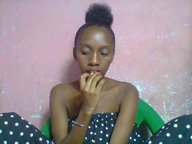 Marceliahh webcam