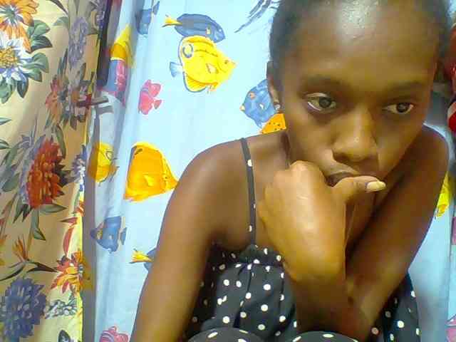 Marceliahh webcam