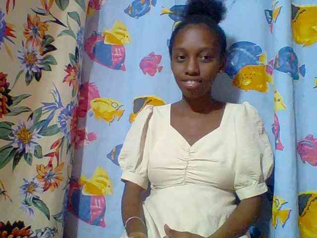 Marceliahh webcam