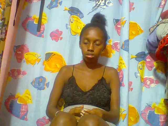 Marceliahh webcam