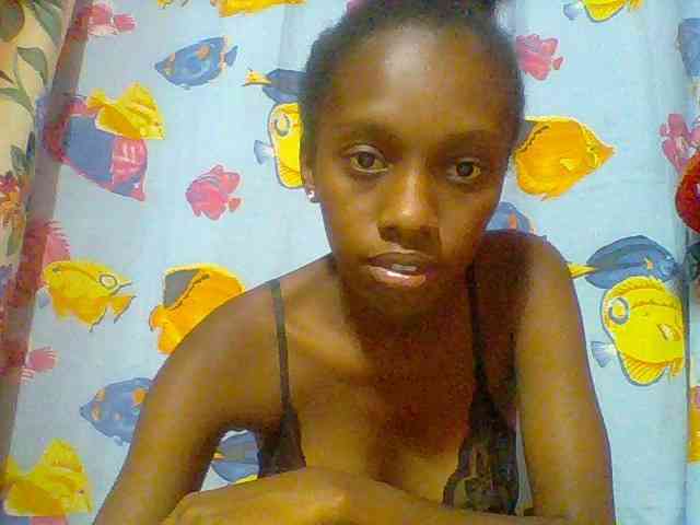 Marceliahh webcam
