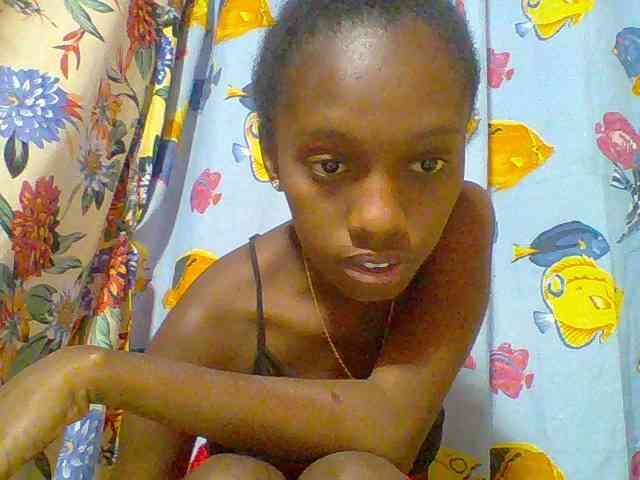 Marceliahh webcam