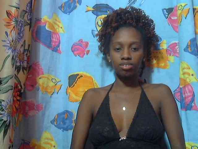Marceliahh webcam
