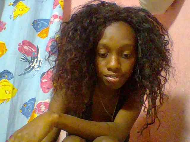 Marceliahh webcam