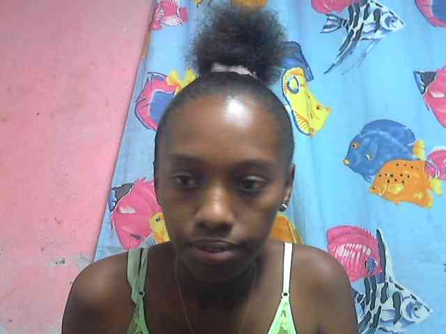 Marceliahh webcam