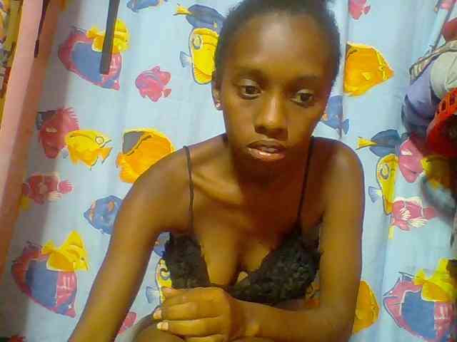 Marceliahh webcam