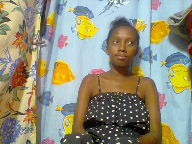 Marceliahh webcam