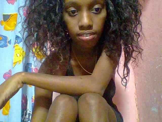Marceliahh webcam