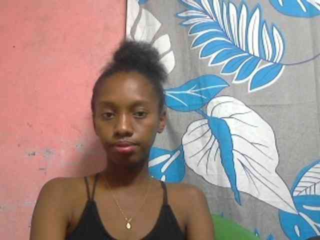 Marceliahh webcam