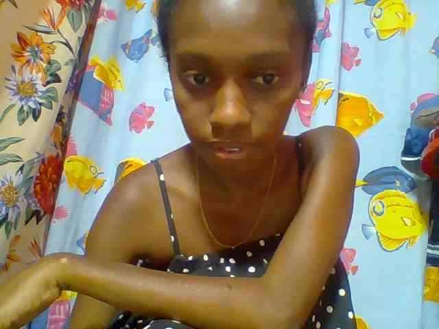 Marceliahh webcam