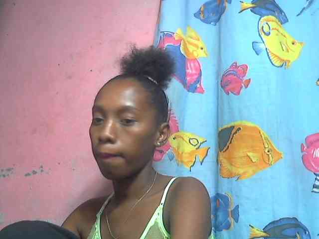 Marceliahh webcam
