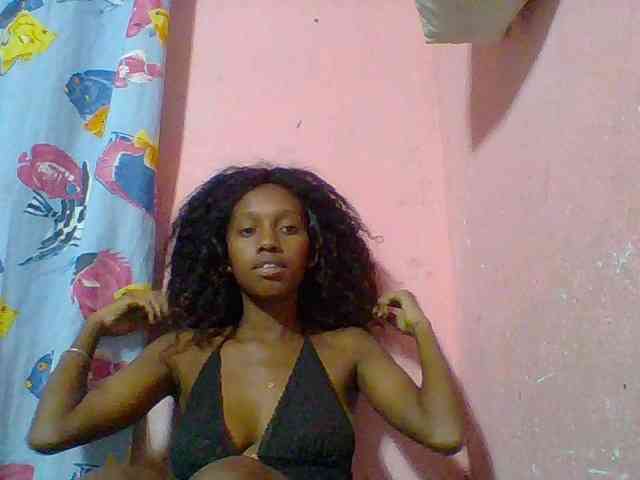 Marceliahh webcam