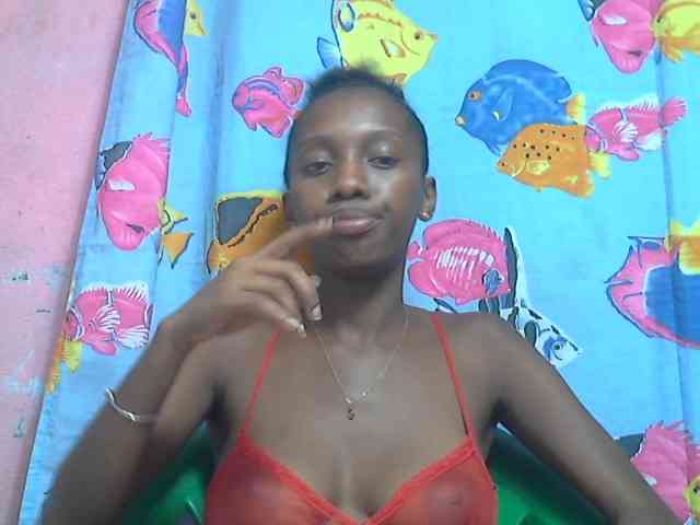 Marceliahh webcam