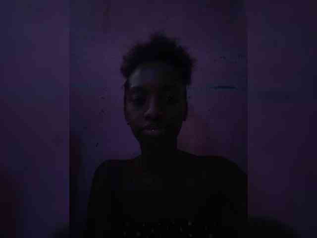 Marceliahh webcam