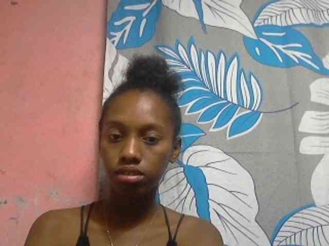 Marceliahh webcam