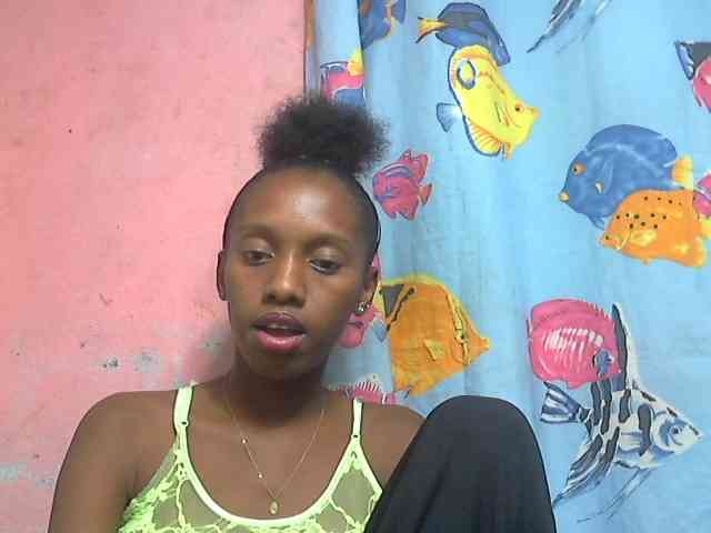 Marceliahh webcam