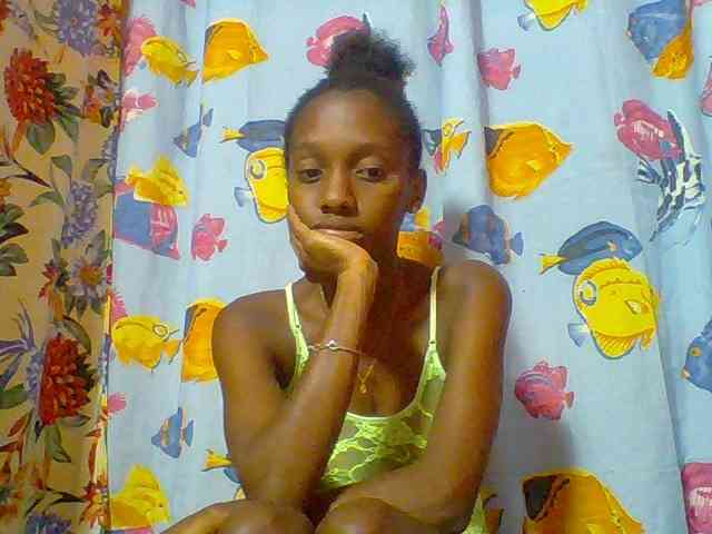 Marceliahh webcam