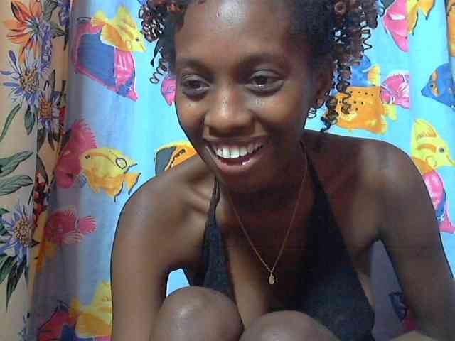 Marceliahh webcam