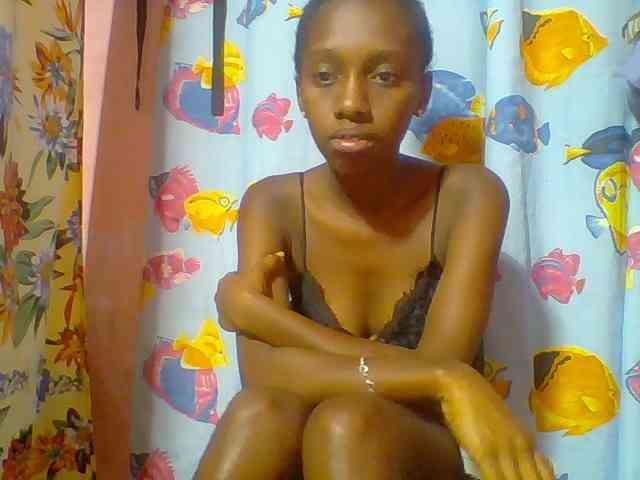Marceliahh webcam